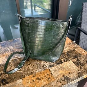 Forrest Green crocodile Bag